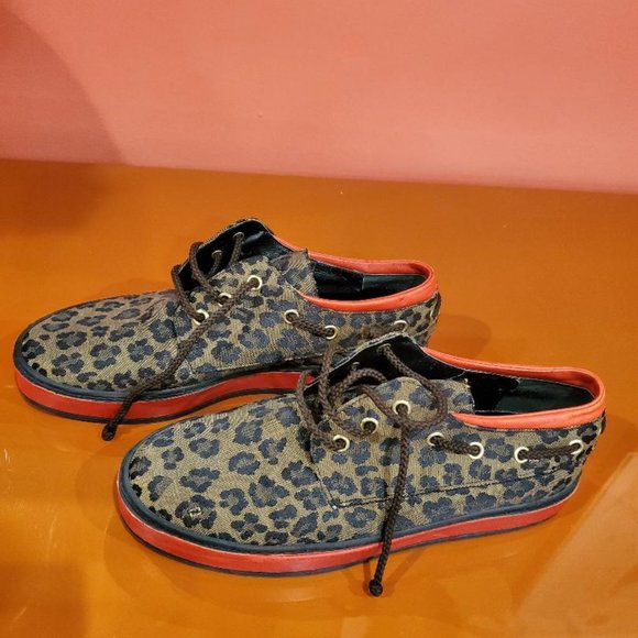 Fendi Shoes - Authentic Fendi sneakers